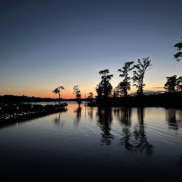 Meet your Posher, Hart Home by Chandco! - Picture 3 of 16